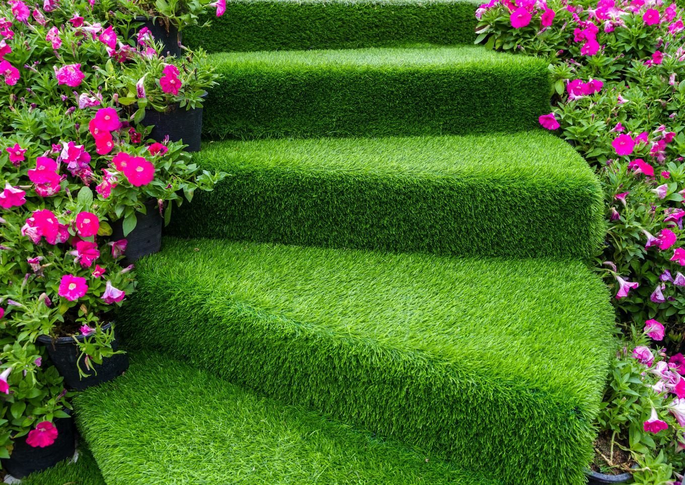 stair-artificial-grass