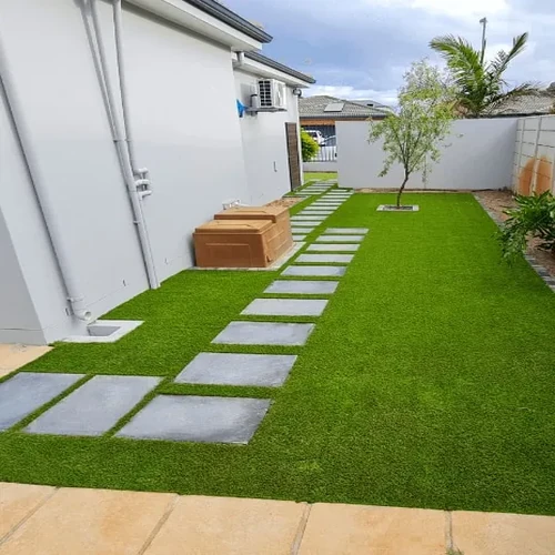 Outdoor Grass Carpet in dubai