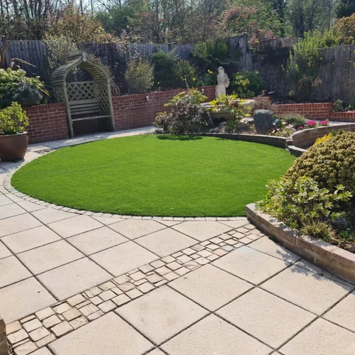 Round Artificial Grass Dubai